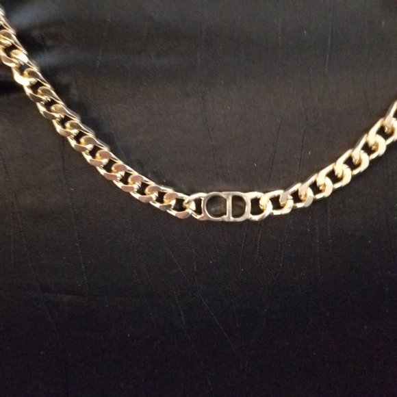 Chunky Curb Chain Choker Necklace - Picture 3 of 5